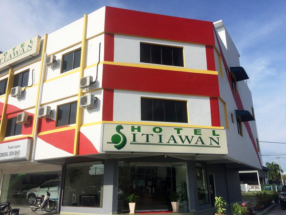 Hotel Sitiawan Exterior photo